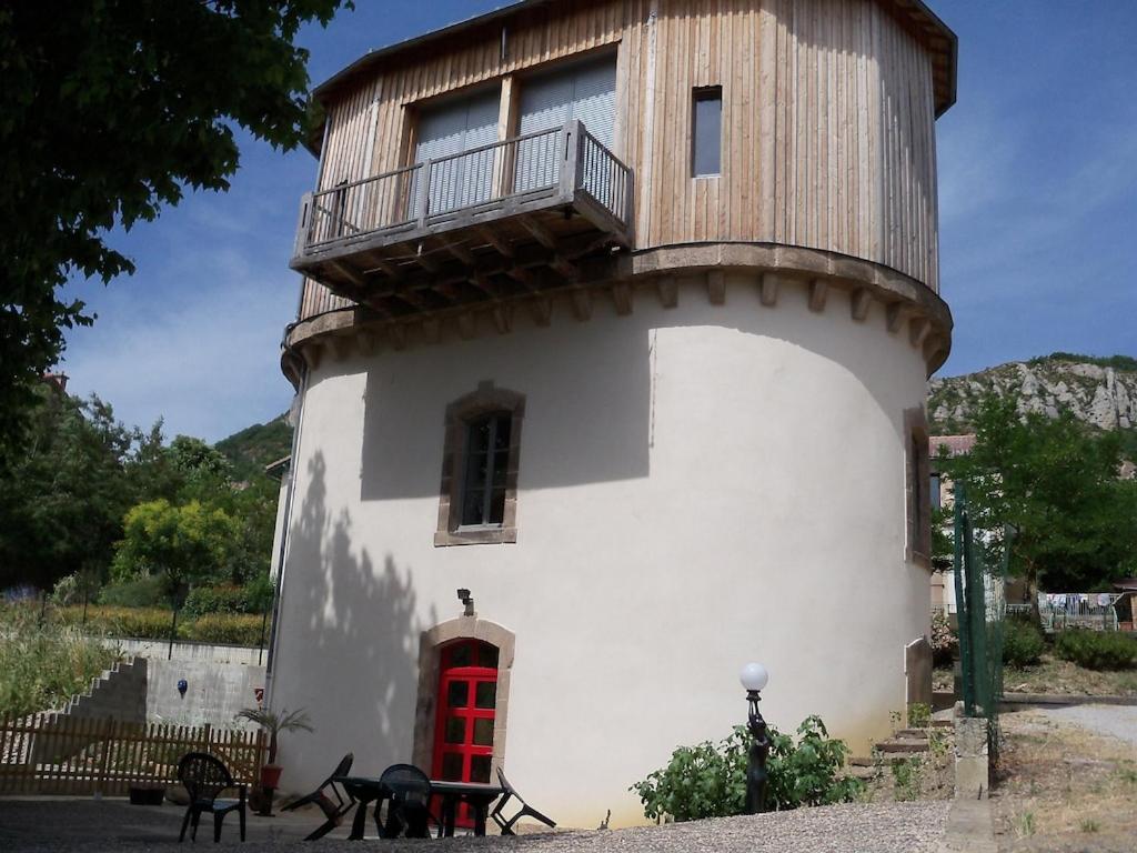 Chateau D'Eau Logement Insolite Tournemire  Luaran gambar
